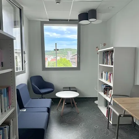 Hostel Hi Κλερμόν Φεράν