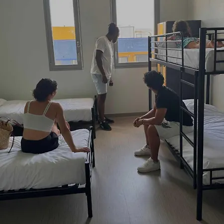 Hostel Hi
