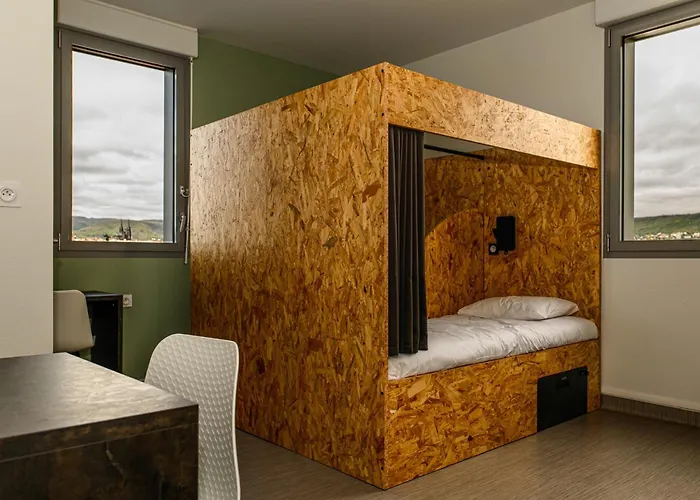 Hi كليرمونت-فيراند